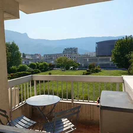 T1 Bis, Clim, Garage, Vue Vercors *